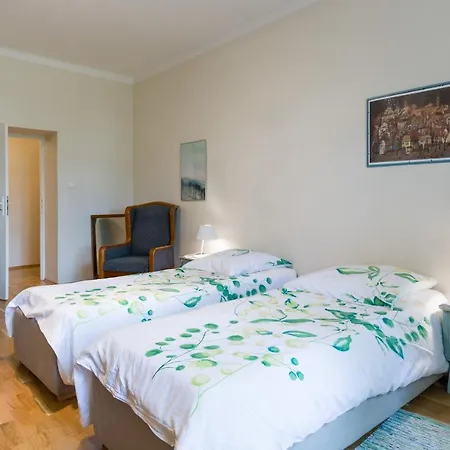 Style4rent River Bank Old Town
